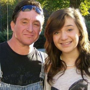 Meet your Posher, Carlos